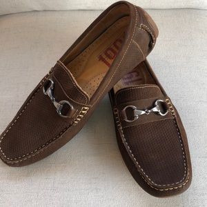 1901 DRIVING MOCASSINS, chocolate brown. Sz 10M